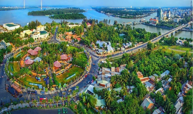 Thị trường sỉ phụ kiện điện thoại miền Tây - Cơ hội và Thách thức